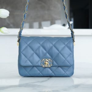 Oxford, UK Britain 香奈兒口蓋包繫列CHANEL 23k 秋冬繫列口蓋包