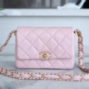 Balakirevo CHANEL 23k秋冬繫列19 寬肩帶口蓋包 粉色