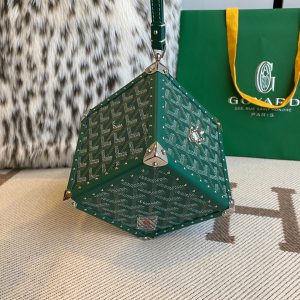 Novokuznetsk-vost 戈雅包包正品價格圖片 Goyard包價格