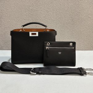 Canada Fendi 新款男士peekaboo ISeeU手袋  芬迪男士手拿包價格