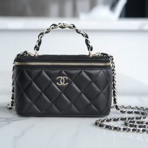Saudi Arabia CHANEL 23k秋冬新款“小雙C”手柄長盒子  黑色