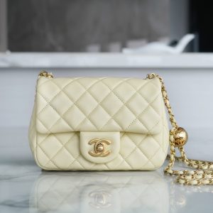 香奈兒 CHANEL金屬球方胖子 正品皮 小雞黃 香奈兒的包