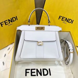 Toronto Canada 芬迪女士包包價格和圖片大全Fendi Peekaboo手袋