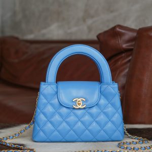Ottawa Canada Chanel 24Kelly手柄包大號 電光藍