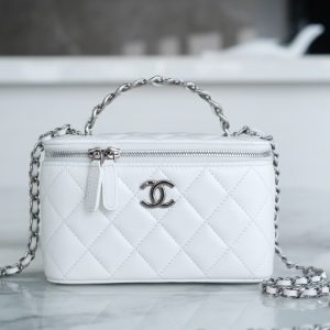 Calgary Canada香奈兒包包官網中國官方網站Chanel 23k 手柄長盒子