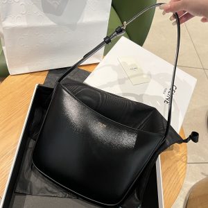 Sydney Australia Celine腋下包 思琳女包官網價格及圖片