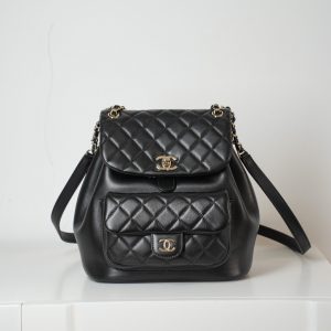 Saudi Arabia Dammam Chanel 24p新款Duma雙肩包 黑色大號